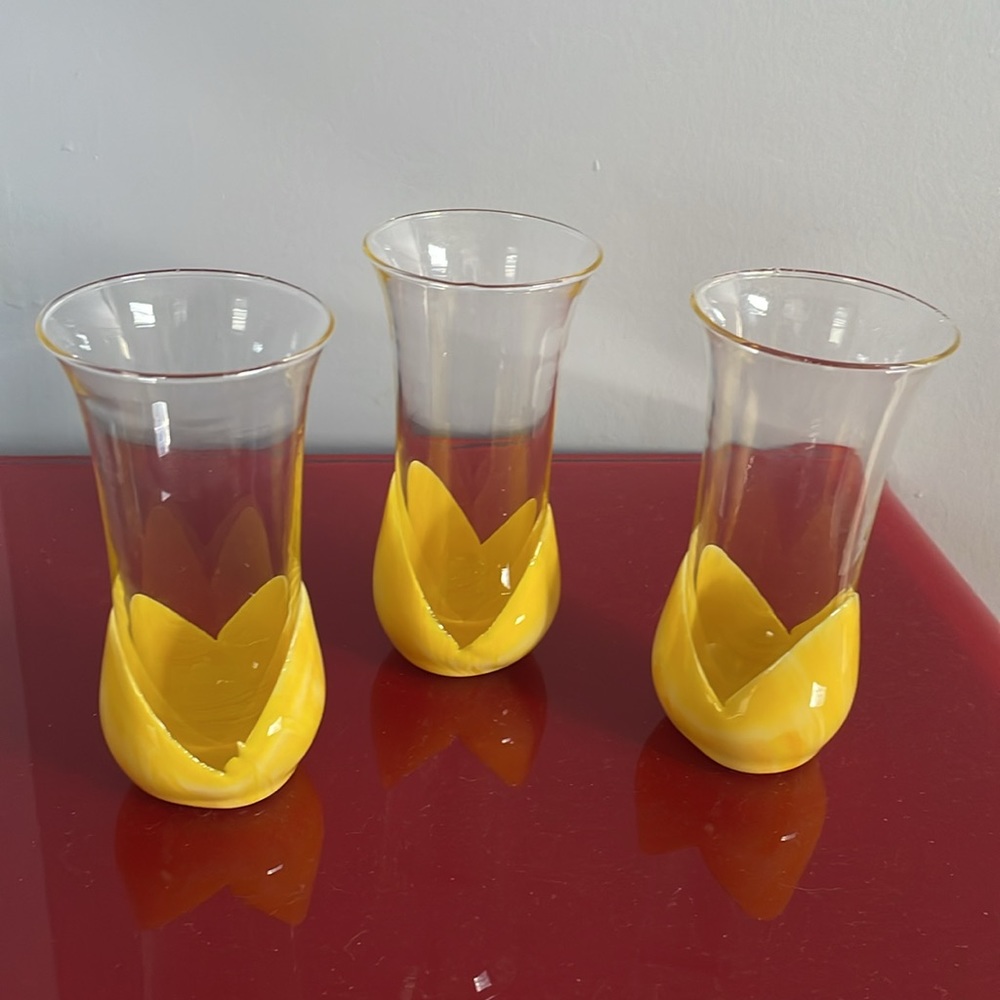 Vintage 60’s Tulip Drinking Glasses Art Deco Gorgeous